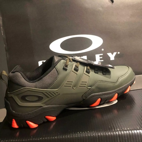 Oakley Men Titanium Shoes | Poshmark